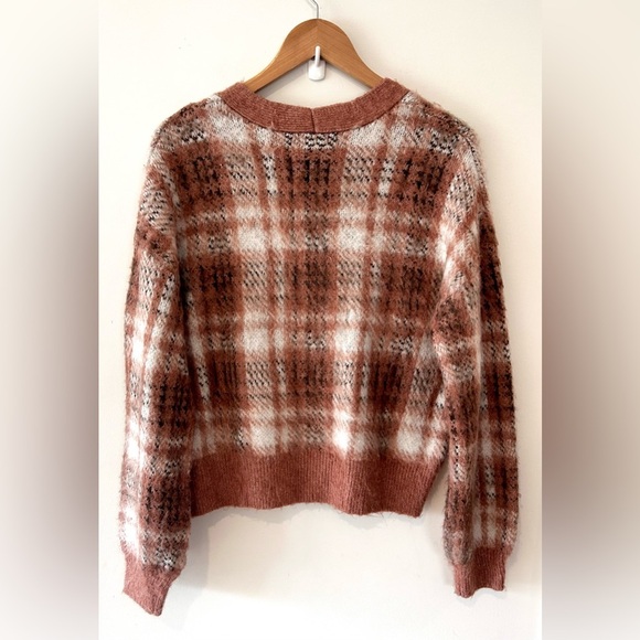 Cupcakes & Cashmere Brown and White Cardigan Sweater - Picture 4 of 6